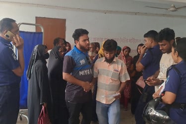 গোপালগঞ্জে ট্রলির ধাক্কায় নারী নিহত