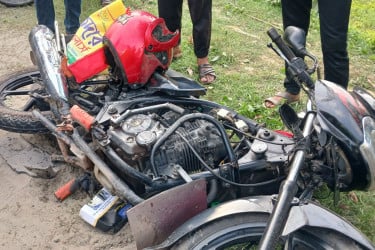 রাজবাড়ীতে বালুবোঝাই ট্রাকচাপায় নিহত ২