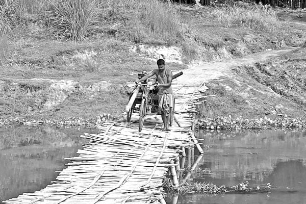 সেতুর অপেক্ষা আর কত?