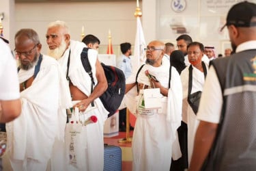 সৌদি পৌঁছেছেন ৫২ হাজারের বেশি হজযাত্রী