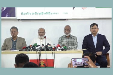 ‘নির্বাচনের রোডম্যাপ না দিলে সরকারের প্রতি সহযোগিতা অব্যাহত রাখা কঠিন হবে’
