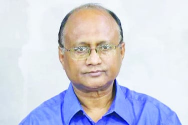 হলফনামায় অসত্য তথ্য হাসিনার