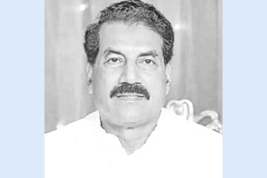 দেশের স্বার্থ সবকিছুর আগে