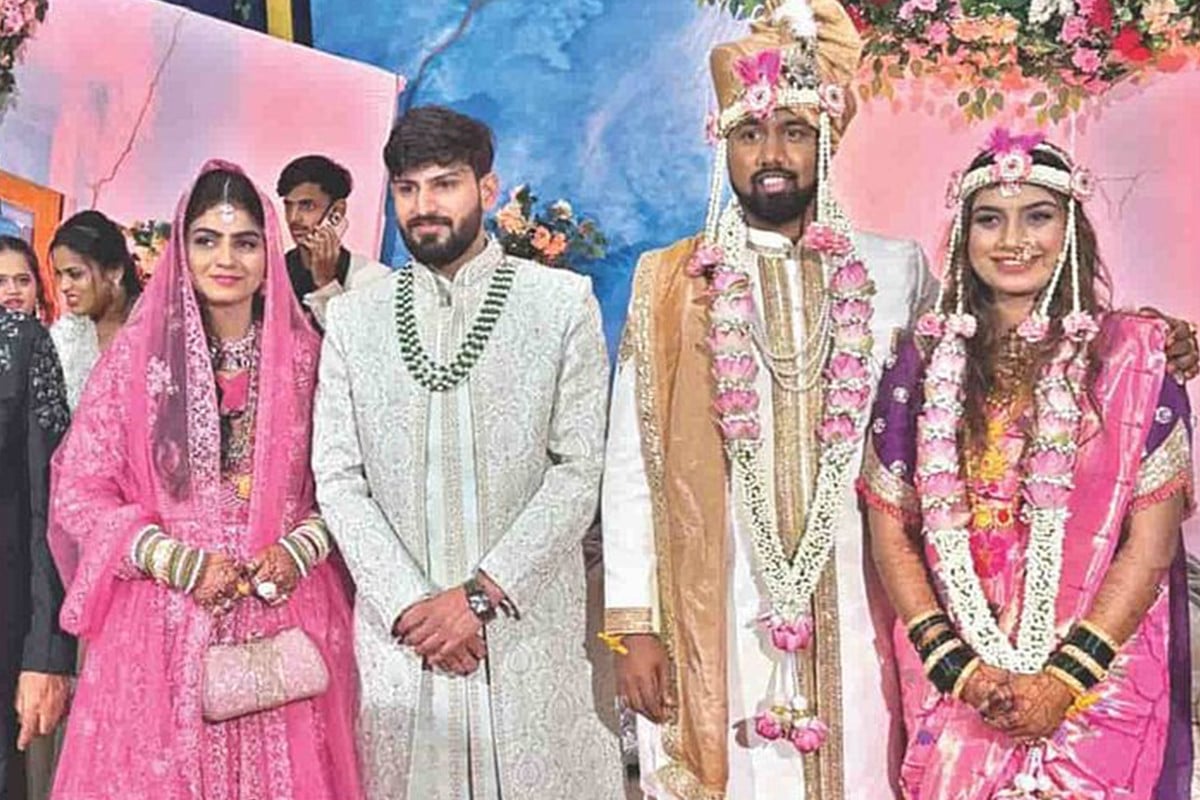 টানা বৃষ্টিতে বিপাকে হিন্দু যুগলের বিয়ের অনুষ্ঠান, পাশে দাঁড়াল মুসলিম পরিবার