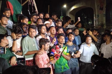 ফ্যাসিবাদের দোসরদের অপসারণ না করলে সচিবালয় ঘেরাওয়ের হুঁশিয়ারি