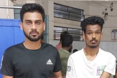 গোপালগঞ্জে ২৭ মামলার দুই আসামি গ্রেফতার