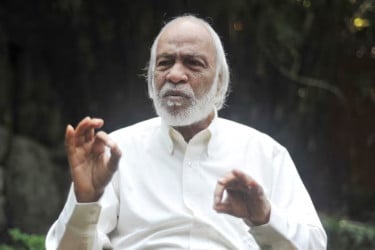 ‘জনগণ দ্রুত নির্বাচন অনুষ্ঠানের পর প্রধান উপদেষ্টার মর্যাদাপূর্ণ বিদায় চায়’