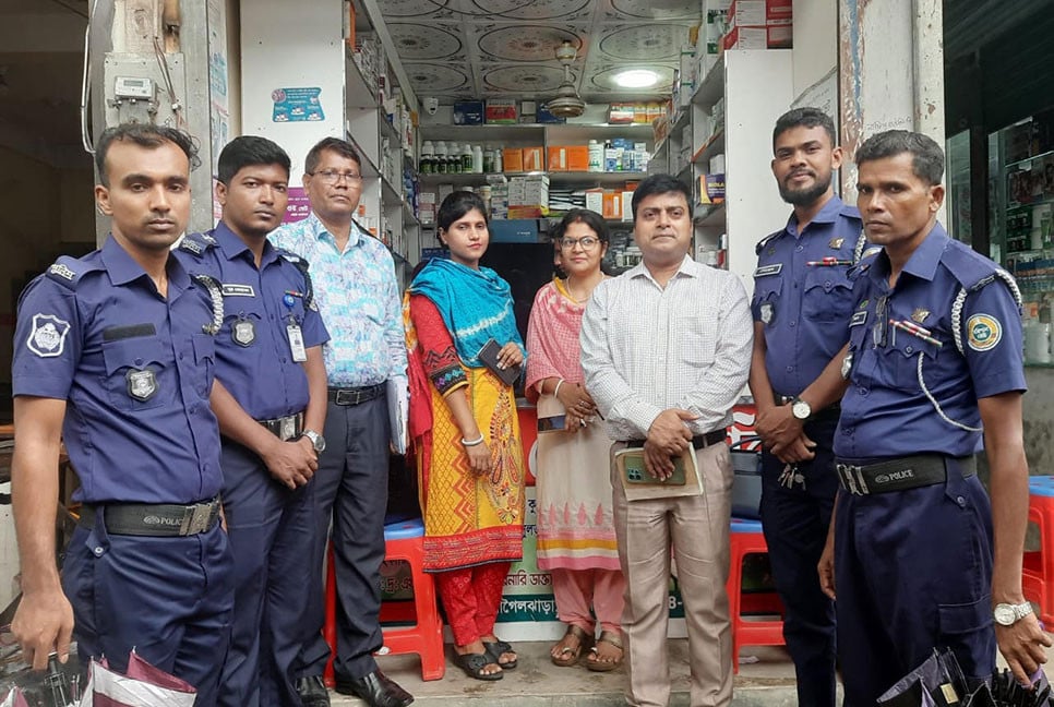 বরিশালে ৮ ব্যবসা প্রতিষ্ঠানকে জরিমানা