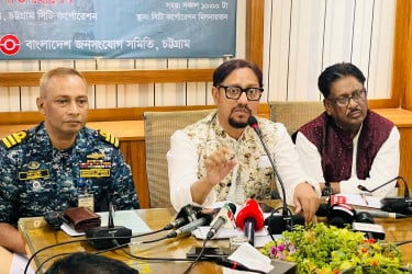 যন্ত্রপাতির অভাবে জলাবদ্ধতা নিরসন হচ্ছে না : মেয়র শাহাদাত