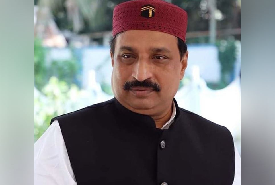 সাবেক এমপি নিজাম হাজারীসহ ১০ জনের দেশত্যাগে নিষেধাজ্ঞা
