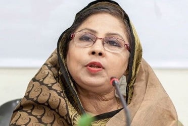 সাবেক প্রতিমন্ত্রী চুমকির স্বামীর দেশত্যাগে নিষেধাজ্ঞা, এনআইডি ব্লক