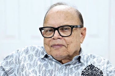 তথ্যপ্রযুক্তির মাধ্যমে ভূমি সেবা জনবান্ধব করা হচ্ছে : উপদেষ্টা