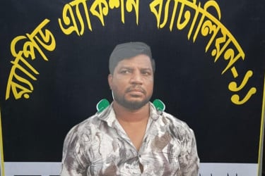 গরুভর্তি ট্রাক ডাকাতি, গ্রেফতার ১