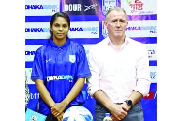 আফিদার নেতৃত্বে নারী ফুটবল দলের জর্ডান যাত্রা