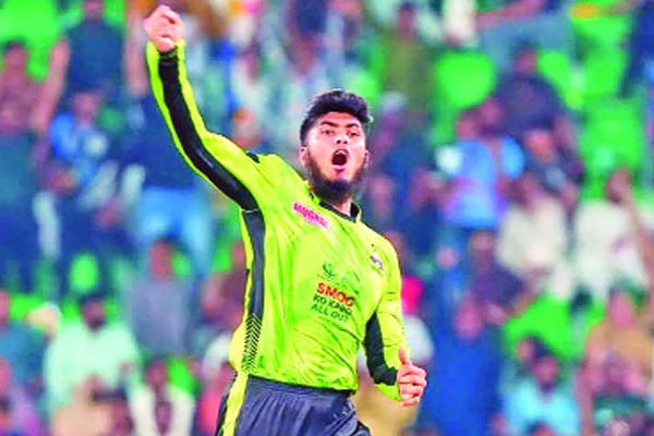 চ্যাম্পিয়ন রিশাদের লাহোর কালান্দার্স