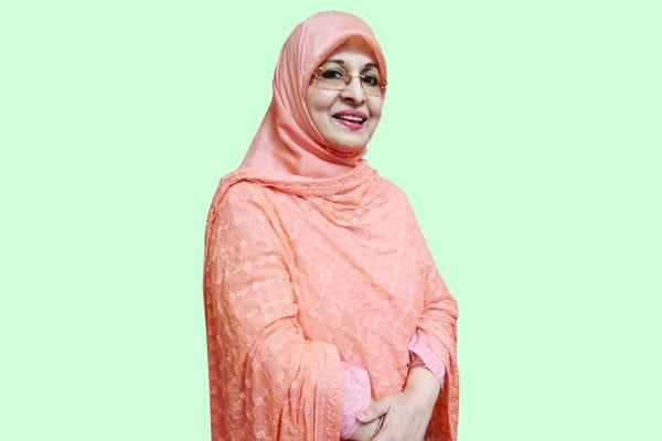 শাবানা বললেন রত্নাকে ভুলতে চাই না