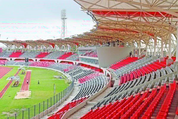 টিকিট নিয়ে হাহাকার