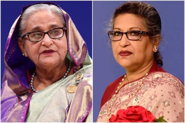গণভবনে হাসিনার পা ধরে পদত্যাগের অনুরোধ করেন রেহানা