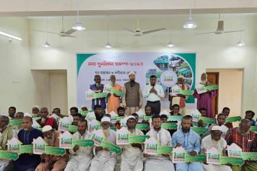 শেরপুরে ১৬০ পরিবারের কাছে আস-সুন্নাহ ফাউন্ডেশনের ঘর হস্তান্তর