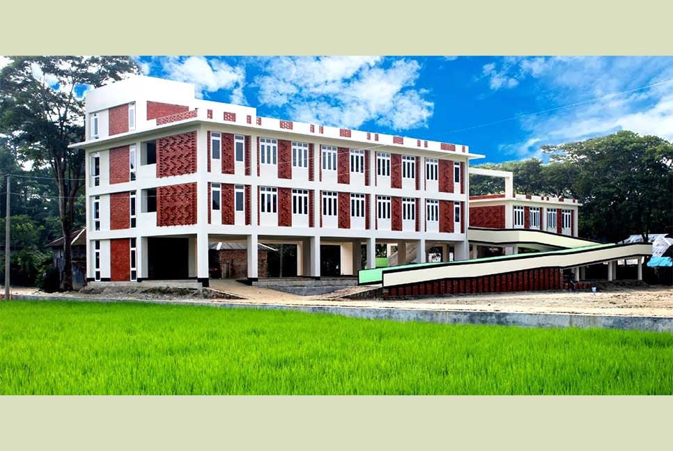 কলাপাড়ায় অত্যাধুনিক সাইক্লোন শেল্টার, সুরক্ষিত থাকবে হাজারো মানুষ