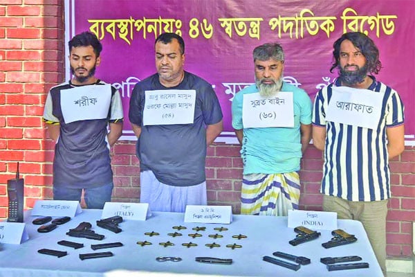 শীর্ষ সন্ত্রাসী সুব্রত বাইন ও মোল্লা মাসুদ গ্রেপ্তার