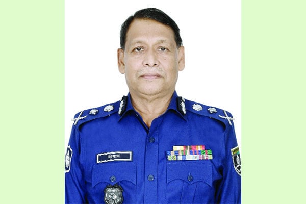 পুলিশি তৎপরতা বাড়াতে আইজিপির নির্দেশ
