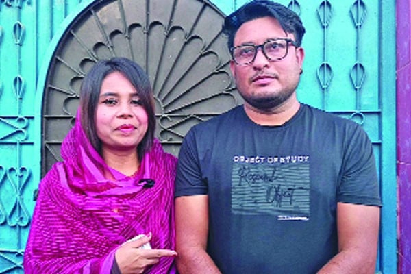 প্রেমের টানে ইন্দোনেশীয় তরুণী চুয়াডাঙ্গায়