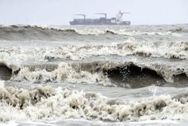 বঙ্গোপসাগরে লঘুচাপ, ঘনীভূত হতে পারে