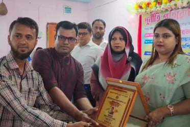 সোনারগাঁয়ে দুর্নীতি প্রতিরোধ বিষয়ক শিক্ষার্থীদের বিতর্ক প্রতিযোগিতা