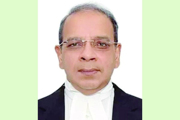রাষ্ট্রীয় প্রতিষ্ঠান গিয়েছিল গোষ্ঠীর নিয়ন্ত্রণে