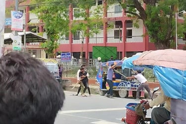 মেহেরপুরে আদালত চত্বরে সংঘর্ষের পর হাসপাতালে আহতদের ওপর ফের হামলা