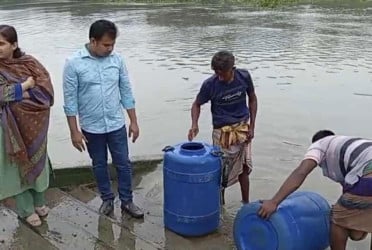 বরিশালে চিংড়ি রেণু পোনা জব্দ