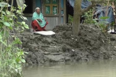নিম্নচাপে উত্তাল মেঘনা-তেতুলিয়া, ভোলার নিম্নাঞ্চল প্লাবিত