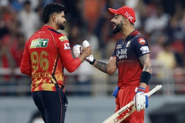 প্রথম কোয়ালিফায়ারে আজ পাঞ্জাব বনাম বেঙ্গালুরু, জিতলেই ফাইনাল