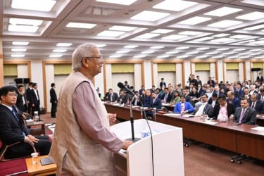 বাংলাদেশ থেকে পাঁচ বছরে এক লাখ কর্মী নেবে জাপান