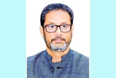 মিল্কভিটার সাবেক চেয়ারম্যানসহ ২ জনের দেশত্যাগে নিষেধাজ্ঞা, এনআইডি ব্লকড