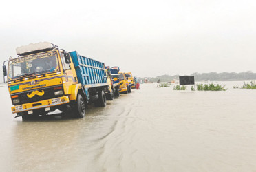 গভীর নিম্নচাপ, প্লাবিত ১০ জেলা
