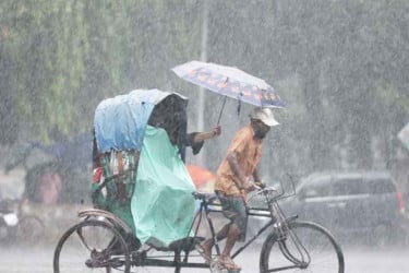 ৭ বিভাগে অতি ভারী বর্ষণের সতর্কবার্তা