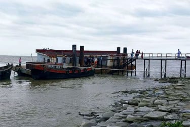 হাতিয়ার সঙ্গে সারাদেশের নৌ যোগাযোগ শুরু