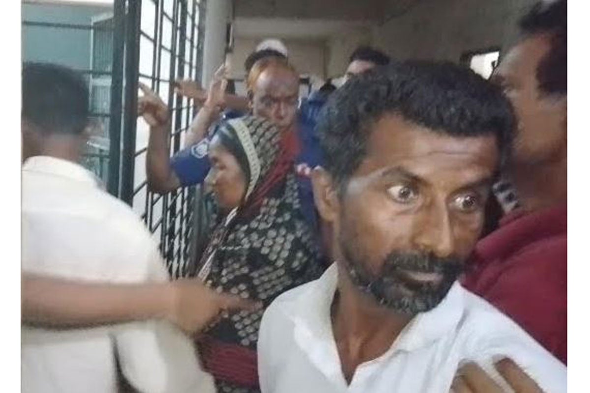 অবৈধ অনুপ্রবেশের দায়ে আসামের পাঁচ নাগরিকসহ ১৩ জন গ্রেফতার