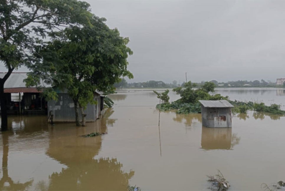 আখাউড়ায় পাহাড়ি ঢলে কয়েক গ্রাম প্লাবিত