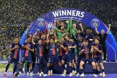 ইন্টার মিলানকে গুঁড়িয়ে চ্যাম্পিয়ন্স লিগ জিতল পিএসজি