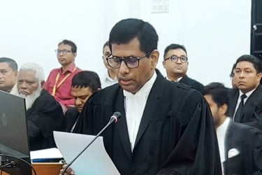হাসিনার বিরুদ্ধে মানবতাবিরোধী অপরাধের মামলায় যা বললেন চিফ প্রসিকিউটর