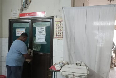 যশোরে এইচআইভি আক্রান্ত অন্তঃসত্ত্বার সিজারিয়ান অপারেশন
