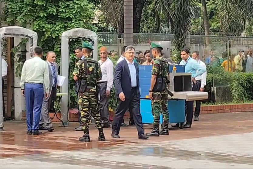প্রধান উপদেষ্টার সঙ্গে বৈঠক করতে যমুনায় বিএনপির প্রতিনিধি দল