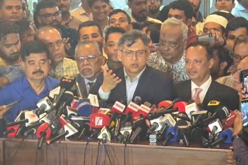নির্বাচন ডিসেম্বরের পরে যাওয়ার একটিও কারণ নেই: সালাহউদ্দিন আহমদ