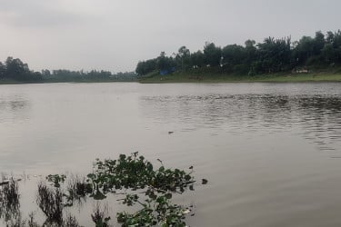 গাইবান্ধায় সব নদ-নদীর পানি বৃদ্ধি, বন্যা আতঙ্ক