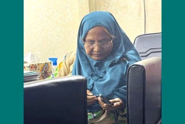 জবির সাবেক অধ্যাপক আনোয়ারা বেগমের জামিন