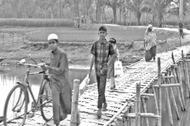 শুধুই প্রতিশ্রুতি, সেতু হয়নি