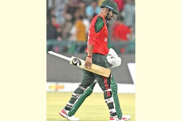 একি দশা লিটনদের!